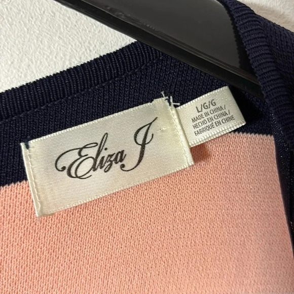 Eliza J Sleeveless Back Zip Dress Size Large Striped Navy Knit A LIne Tank - Picture 4 of 8